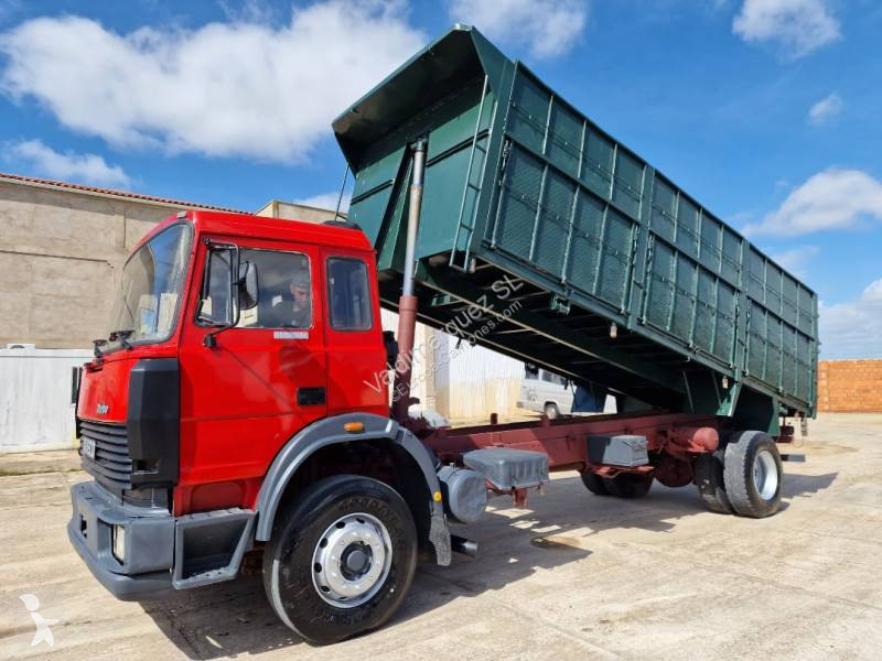 شاحنة Iveco