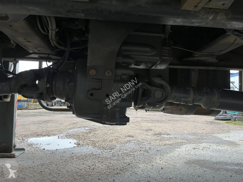 شاحنة Renault 370
