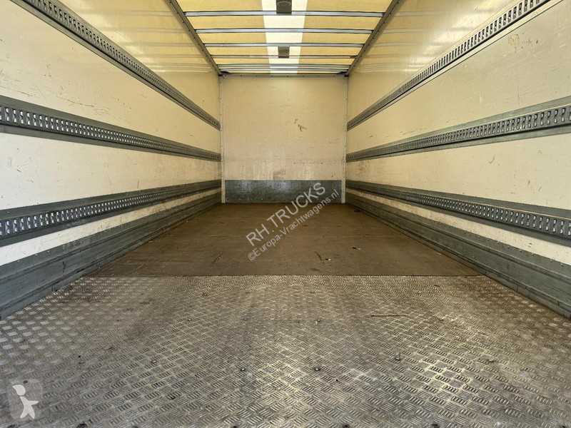 شاحنة Volvo 280 EURO 6 - BOX 7,15M + DHOLLANDIA...