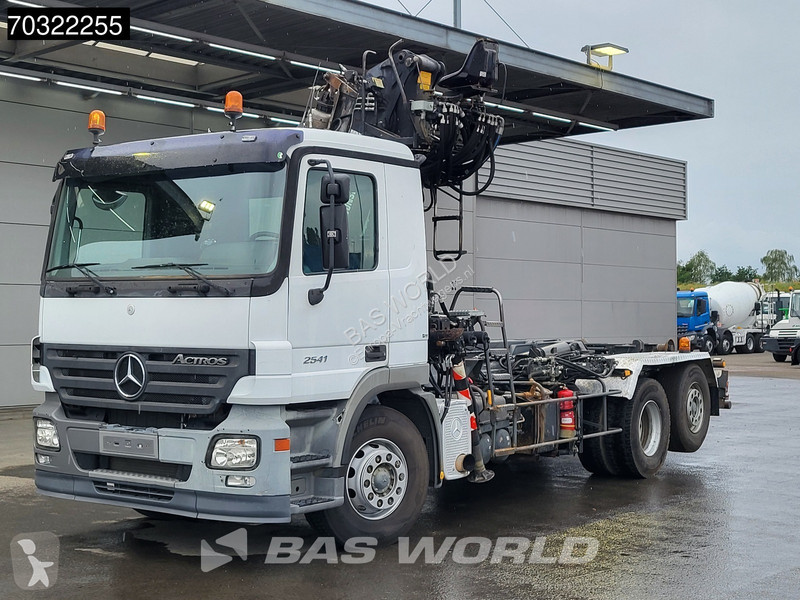 Camion Mercedes 2541 6X2 Jonsered J1142Z80A...
