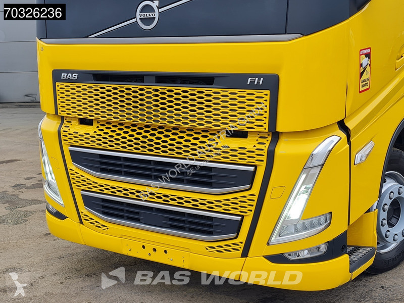 Lastbil Volvo 460 6X2 LNG Engine Curtainsider...