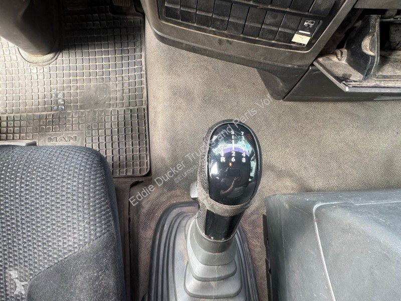 شاحنة MAN 37.400 8X4 EURO 4 / MANUAL / KIPPER