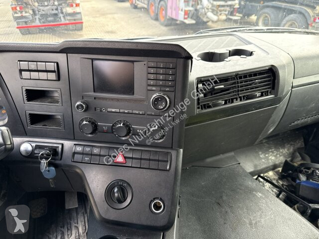 شاحنة Mercedes AROCS 3742 8x4 Euro 6 Sermac 5Z42