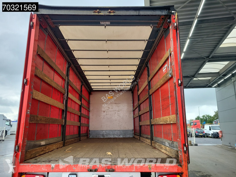 شاحنة DAF 210  4X2 APK TOT 11-2026 14t...