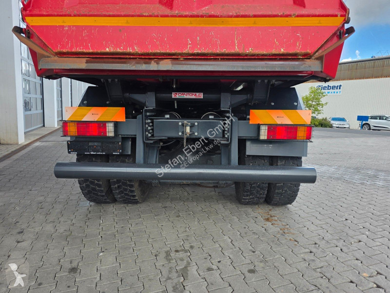 شاحنة Iveco Astra HD9 84.50-80 8x4 Muldenkipper...