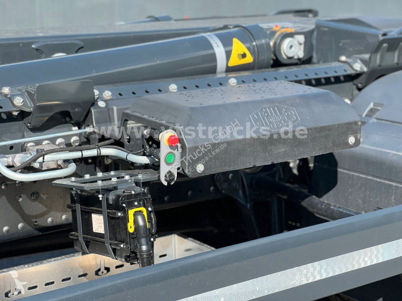 شاحنة MAN 26.520 Lenk-/Lift Meiller Abroller 3X...