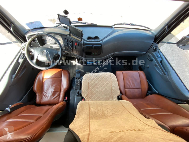 شاحنة Mercedes 818 Pferdetransporter
