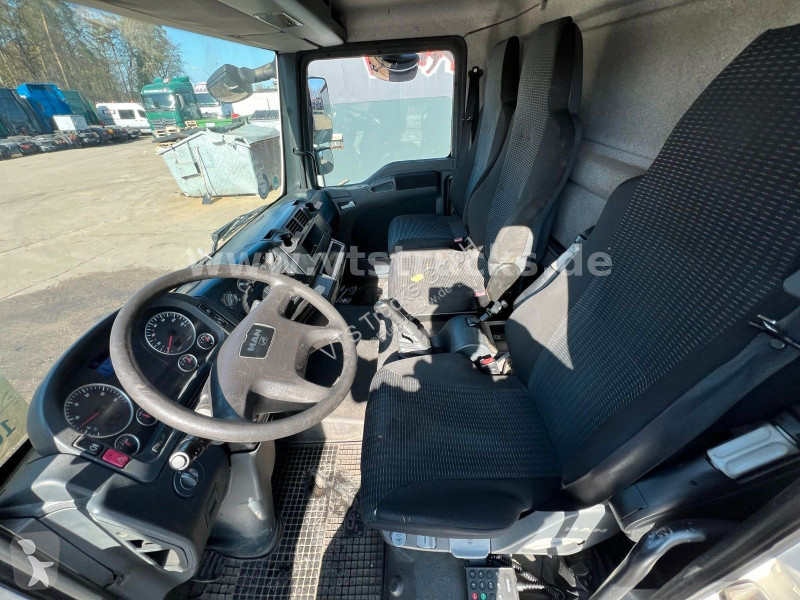 شاحنة MAN 8.180 4x2 Euro6 Koffer mit Ladebordwand