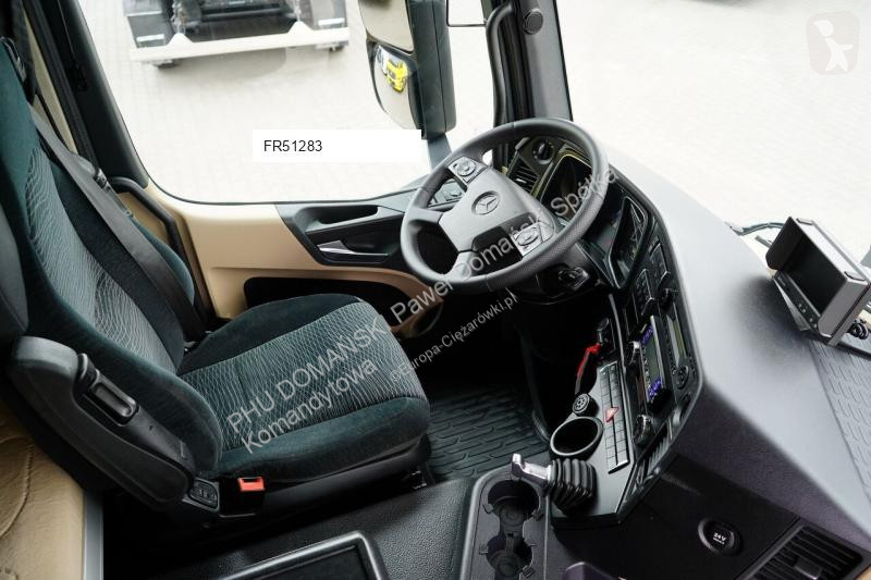 شاحنة Mercedes / TANDEM