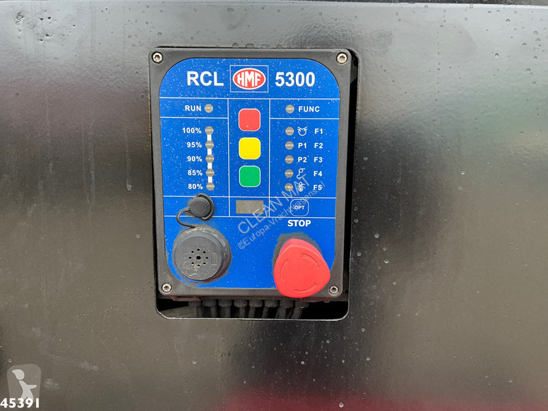 شاحنة Volvo 540 8x4 HMF 85 Tonmeter laadkraan +...