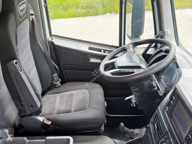 شاحنة Iveco 420 * PRITSCHE 6,00* ATLAS...