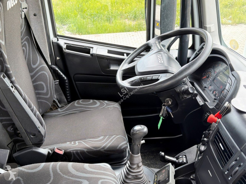 شاحنة Iveco TRAKKER 360*PRITSCHE 4,50*PK 26002...