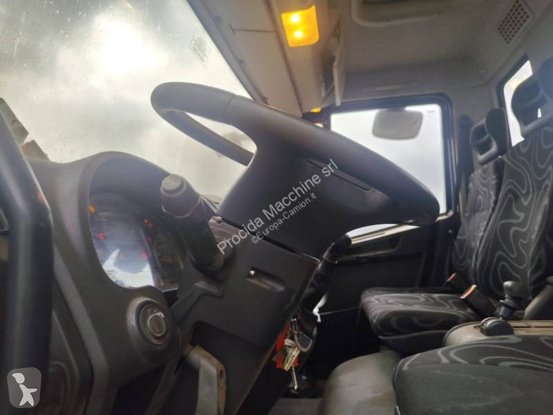 شاحنة Iveco