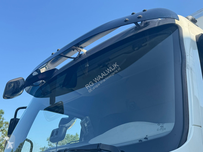 شاحنة DAF 320 19T+klep d'Hollandia 2000 KG