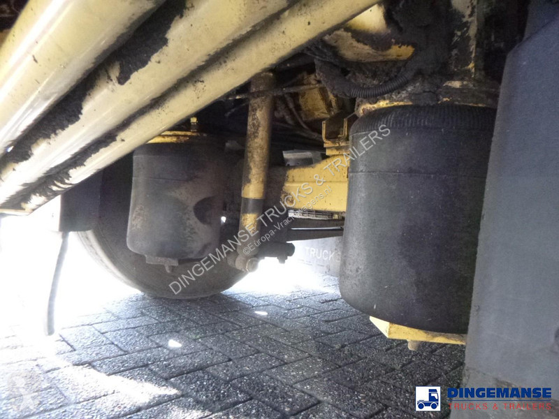 شاحنة Renault D 26 Wide 6x2 vacuum tank 11 m3
