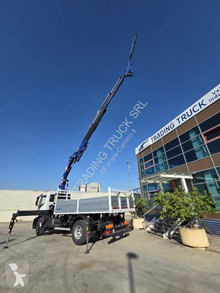 شاحنة Iveco 180E32