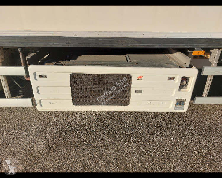 شاحنة Mercedes 4 25 6x2