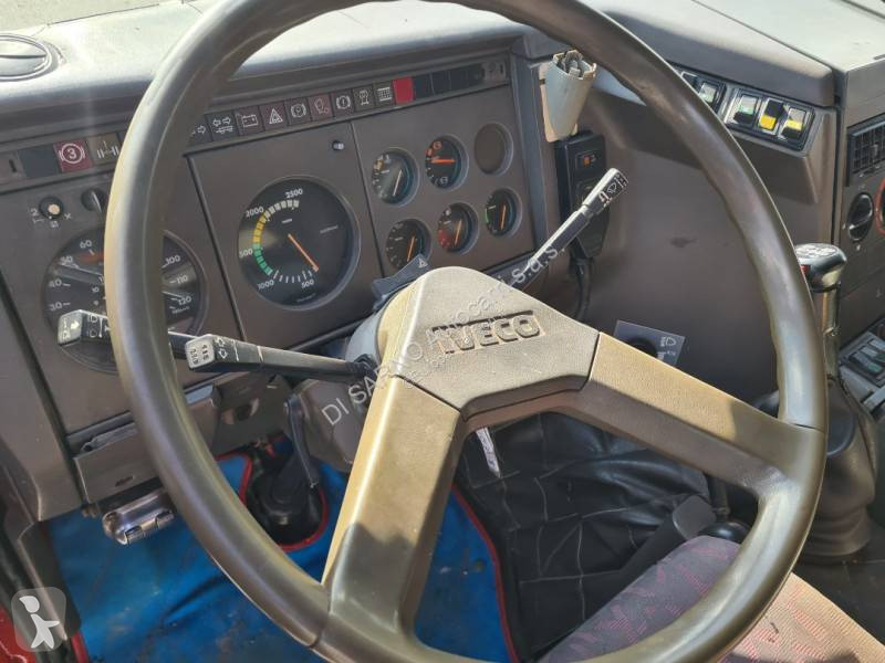 شاحنة Iveco