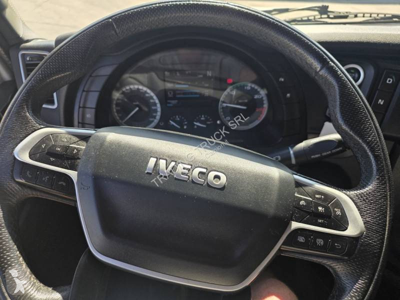 شاحنة Iveco