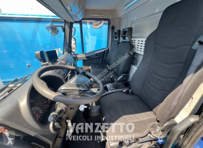 شاحنة Iveco