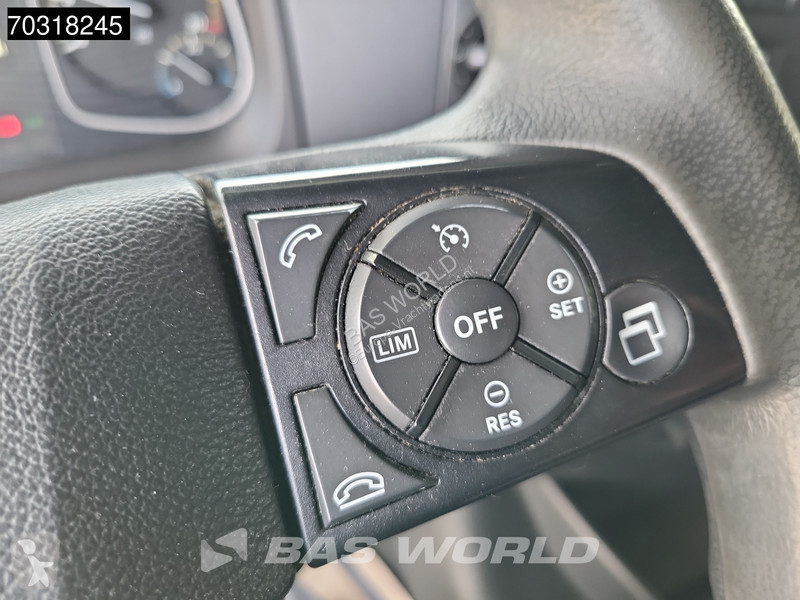 شاحنة Mercedes 1530 4X2 Thermo King T-1200R...