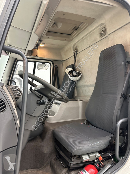Camion Volvo FL 240