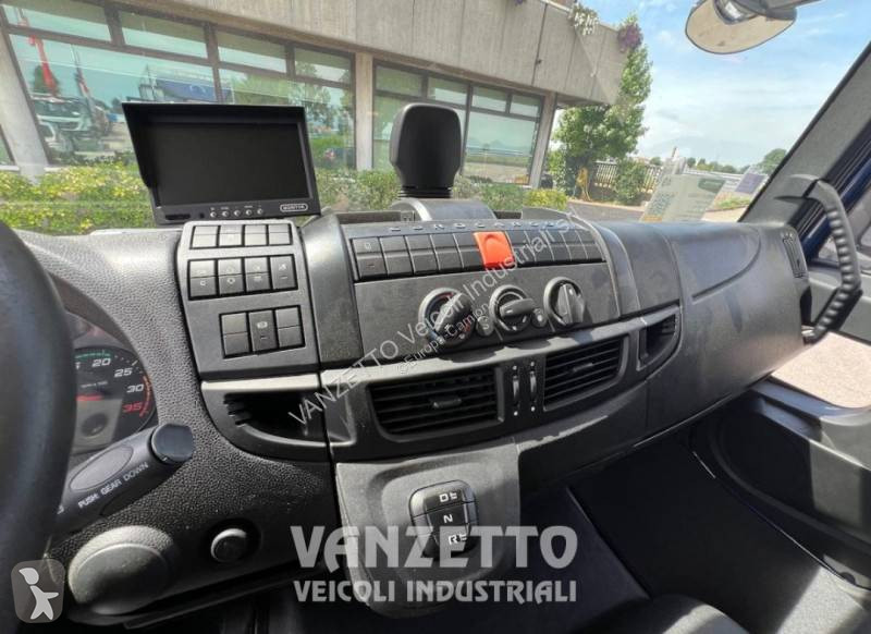 شاحنة Iveco
