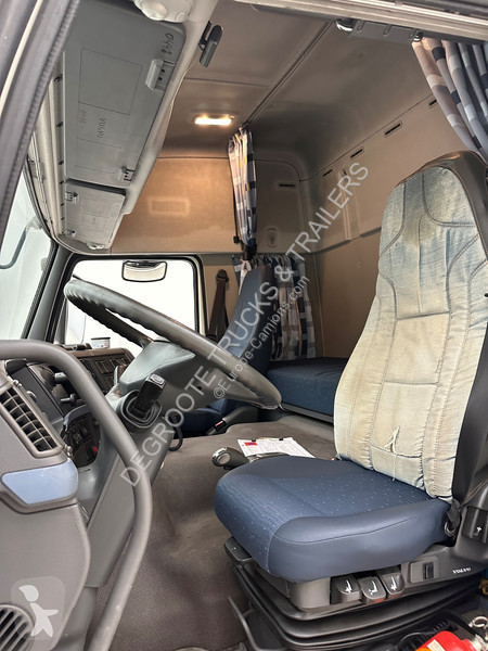 شاحنة Volvo 380*
