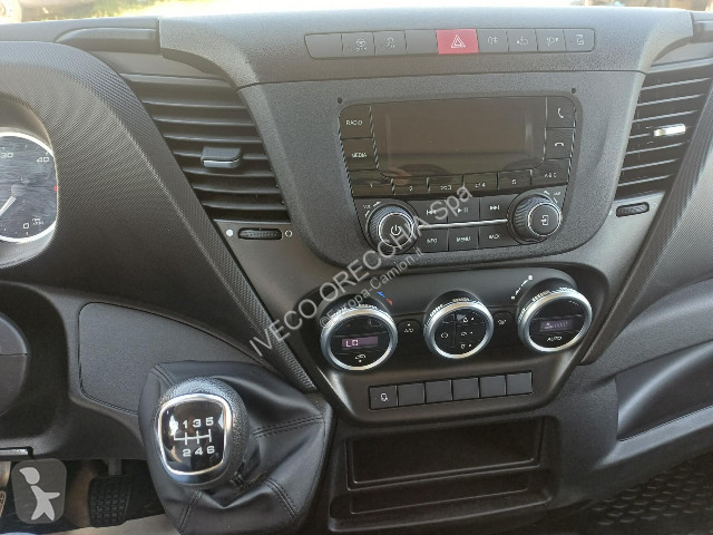 شاحنة Iveco DAILY 35C16 3.0 - 4100