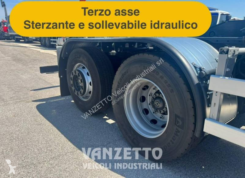 شاحنة Iveco