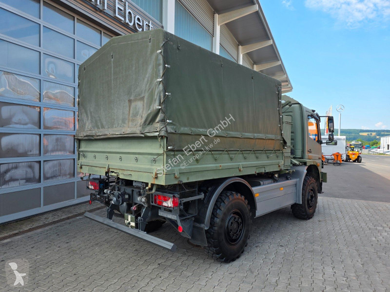 شاحنة Mercedes 1018 A 4x4 Pritsche Plane...