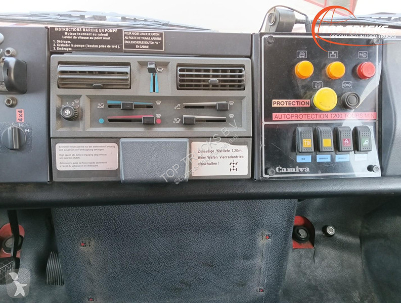 شاحنة Mercedes U 5000 4x4 - (type 437.4) 4000...