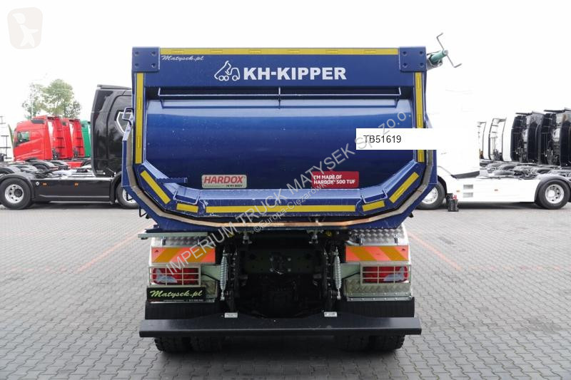 Kamion MAN TGS / 8X6 / WYWROTKA / TYLNOZSYPOWA...