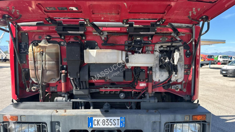 شاحنة Iveco 100E21 4X4