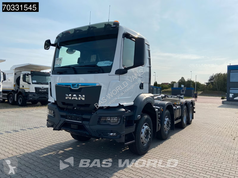 Camion MAN 35.480  8X4 NEW! HYVA...