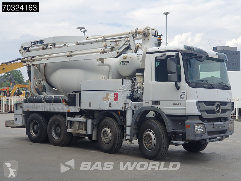 شاحنة Mercedes 3241 8X4 PUMI Schwing Stetter...