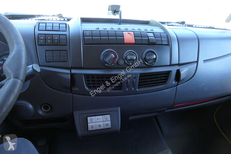 شاحنة Iveco EuroCargo ML 120 E28/P