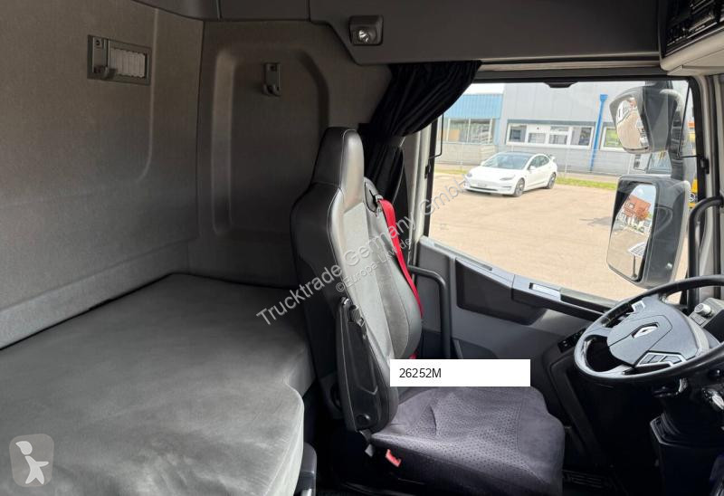 Camion Renault T430 586