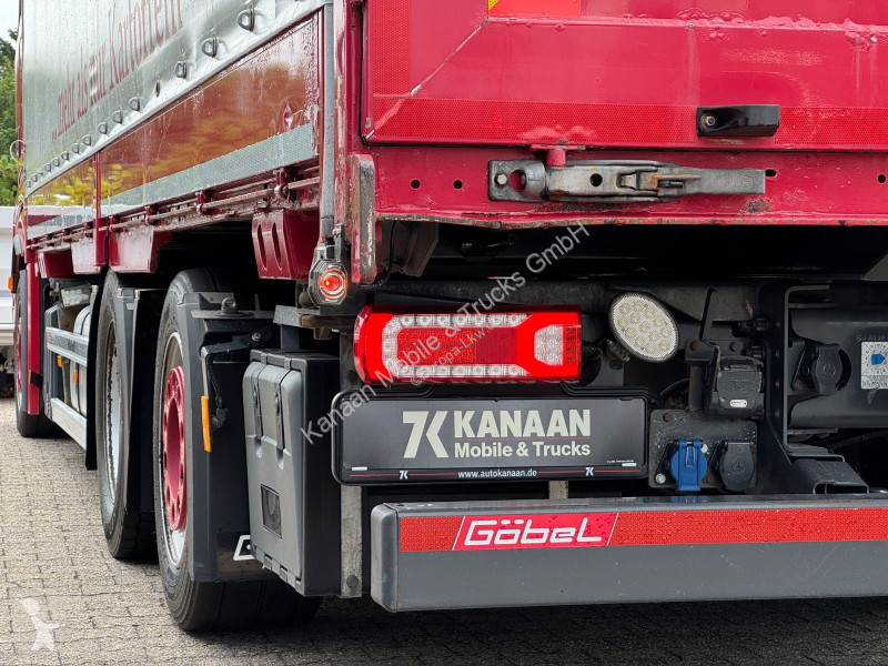 شاحنة Mercedes 2548 5 L 6x2 Lowliner BDF
