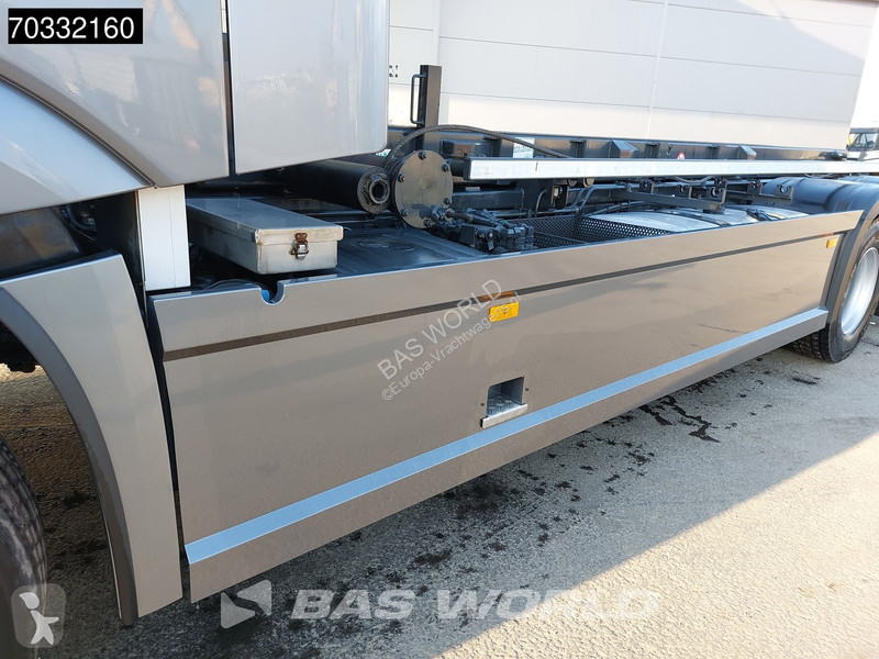 شاحنة Mercedes L 2848 6X2 HTS 30 tons cable...