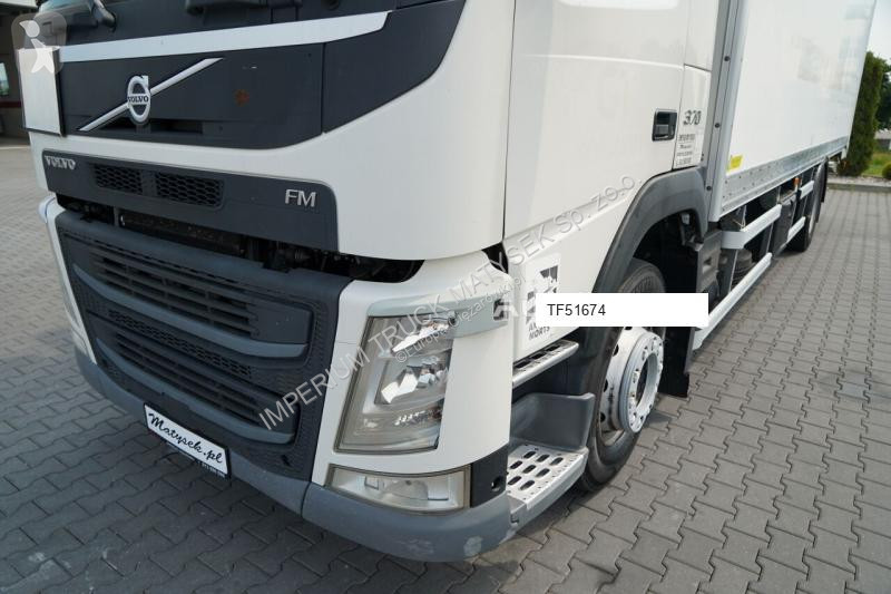 Ciężarówka Volvo FM 370 / KONTENER 7,8 M / 4x2...