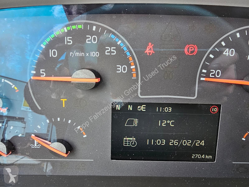 شاحنة Volvo 240 4x2 Kühlkoffer*Thermoking, LBW,...