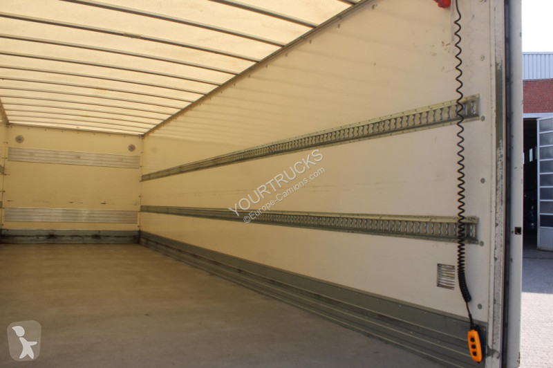 شاحنة Iveco 140-190 E6 Koffer 8 m Klima LBW 1500Kg