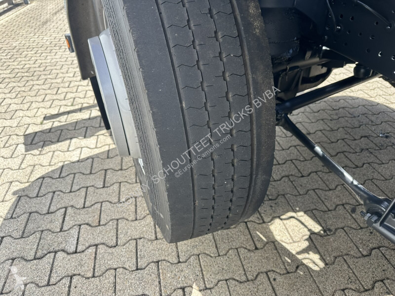 شاحنة  Stralis AD260S36 6x2/4 Stralis AD260S36...