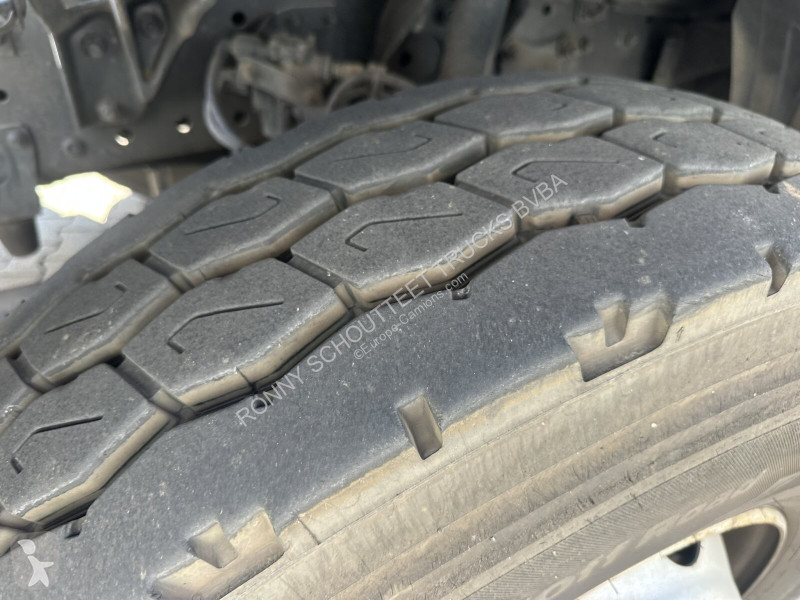 شاحنة Mercedes Actros 1831 4x2 Actros 1831 4x2,...