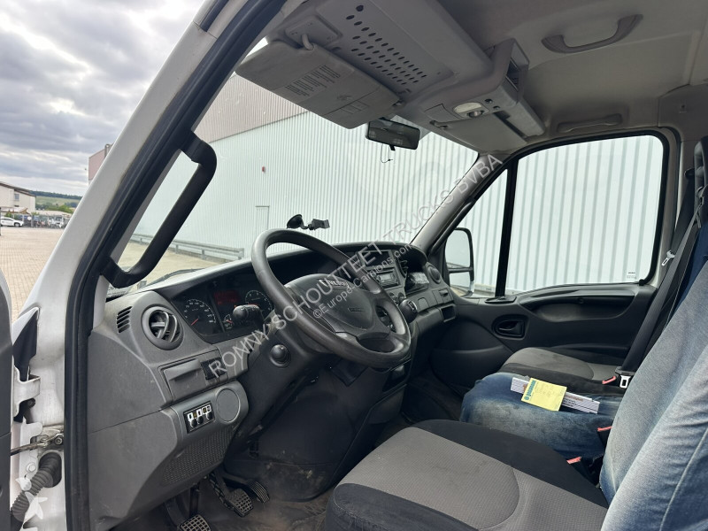 شاحنة Iveco Daily 70C17 4x2 Doka Daily 70C17...