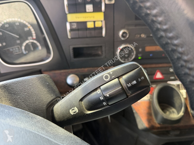 شاحنة Mercedes Actros 2553 L 6x2 Actros 2553 L...