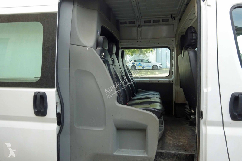 Camion Peugeot BOXER 2,2 HDI 130 7 PLACES