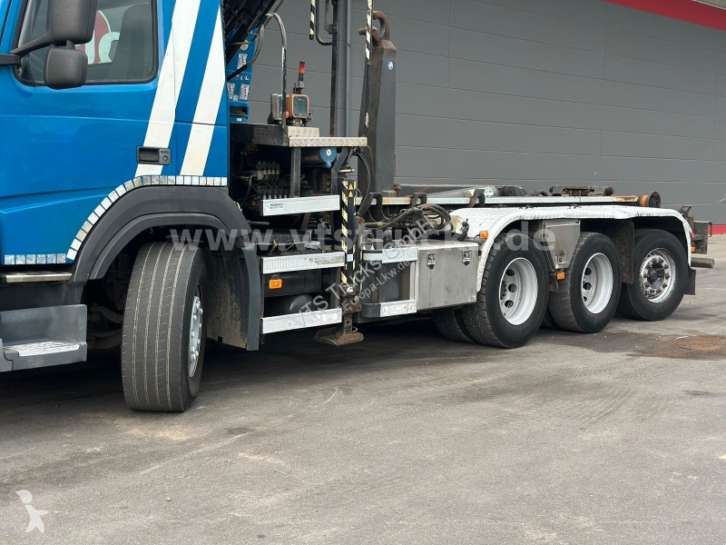 شاحنة Volvo 8x4 BL Tridem VDL & ATLAS...