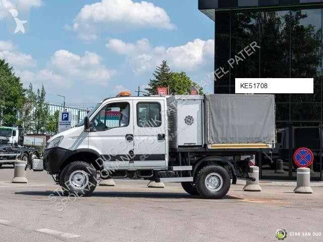 Ciężarówka Iveco DAILY 55S17W 4x4 DOKA Camper...